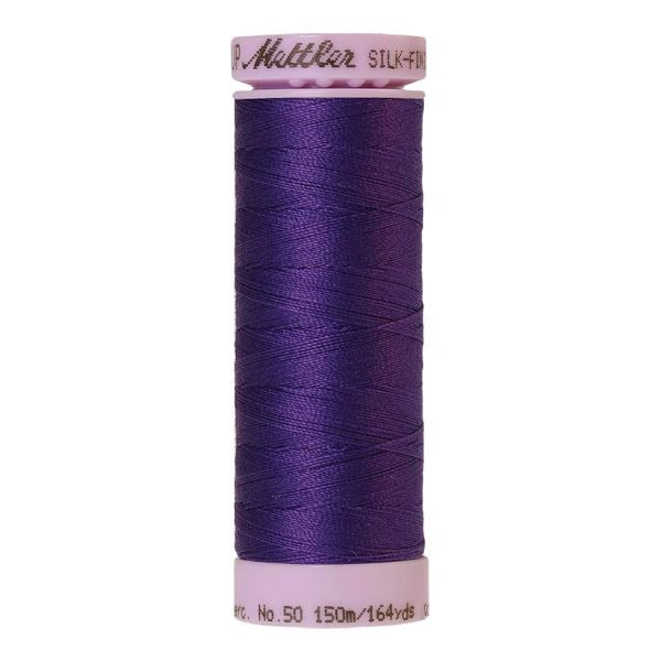 Spool of purple - iris blue - coloured cotton thread - code 0030