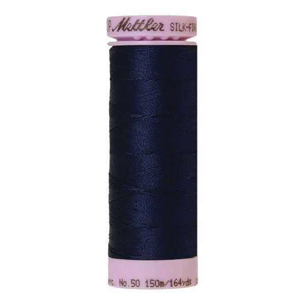 Spool of navy blue coloured cotton thread - code 0825
