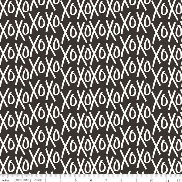 Riley Blake "Yes Please" Quilting Fabric - White on Black